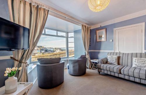 Brixham House | 3 Bed in Brixham 93597