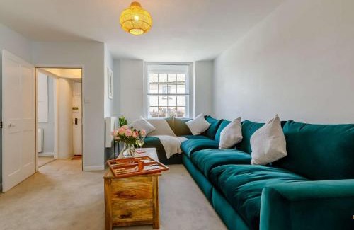 Otterton House | 3 Bed in Budleigh Salterton 88004