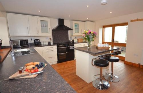 Woolfardisworthy House | 3 Bed in Clovelly TREET