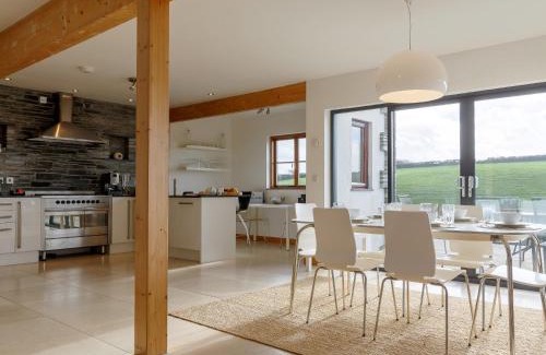 Saint Gennys House | 3 Bed in Crackington Haven 78271