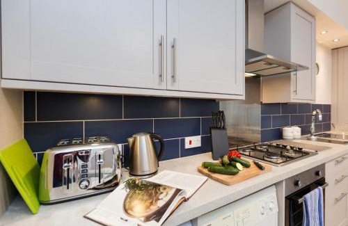 Eastbourne House | 3 Bed in Eastbourne EHC38