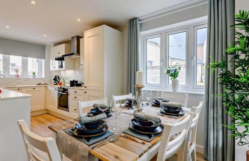 West Lulworth House | 3 Bed in Lulworth Cove 91200