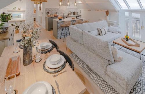Southerndown House | 3 Bed in Ogmore-by-Sea 86494