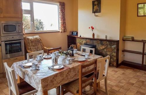 Rosscarbery House | 3 Bed in Rosscarbery oc-ii16117