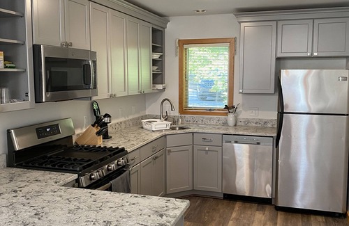 Wilmington Condo | 3 bed in Wilmington on Haystack Golf Course; close to Mt Snow; amazing sunsets!