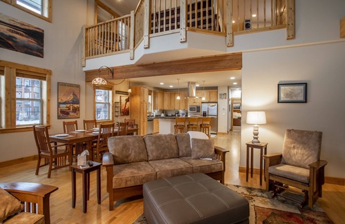 Lakeside Condo | 3 bed luxury Flathead lake living, waterfront