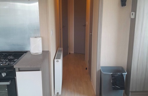 Mablethorpe Cabin | 3 Bed-sleeps 6-pet Friendly-5 Min to Beach