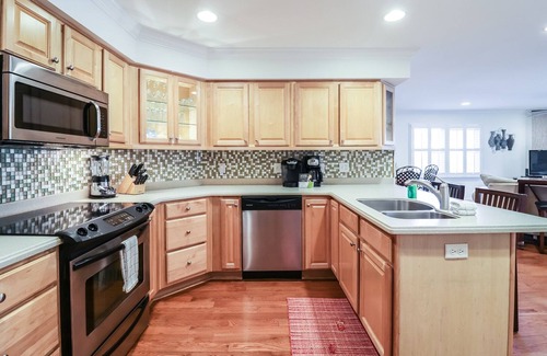 Tybee Island Villa | 3 Bed Villa on South End of beautiful Tybee Island