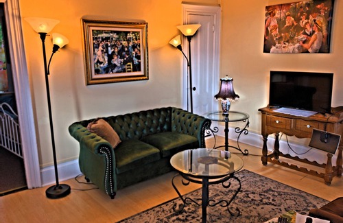 Old North End Apartment | 3 Bedrm. PH. Apt. 2nd floor walkup entire floor