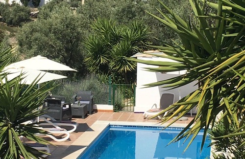 Villanueva de Algaidas House | 3 Bedroom accommodation with private swimming pool, close to Lake Iznájar.