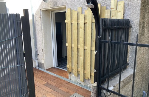 Marennes House | 3-bedroom house in the heart of the village, 5 minutes from the beach. 4*