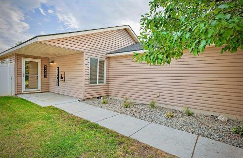Jerome House | 3 bedroom 2 bath, Garage, Walk to Park, Central Location, Pets OK