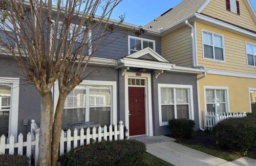 Kissimmee House | 3 Bedroom 2 Bathroom Villas At SevenDwarfs 27-106