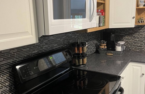 Marquette House | 3 Bedroom/2 Baths in a central Marquette location.
