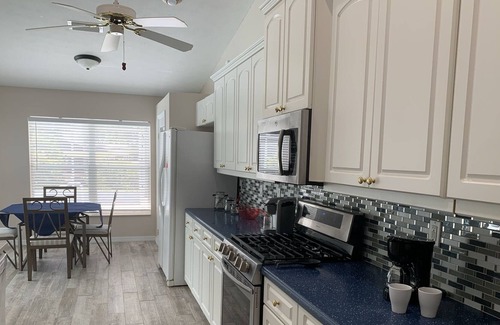 Sylvan Shores House | 3 Bedroom 3 Bath Lake Clay Getaway with Beautiful Pool