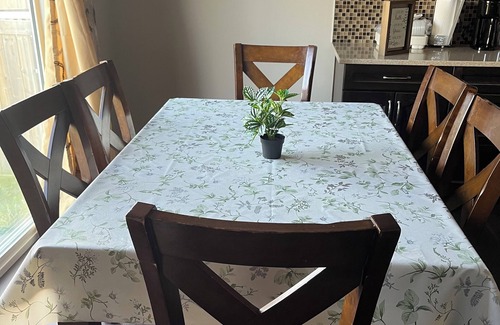 Southeast Edmonton House | 3 Bedroom 3 Beds Beautiful Single Family House