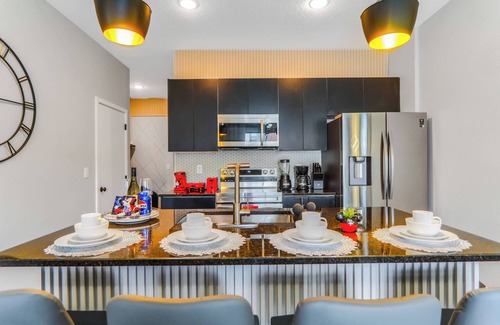 West Kissimmee House | 3 Bedroom 8 Miles from Disney Word