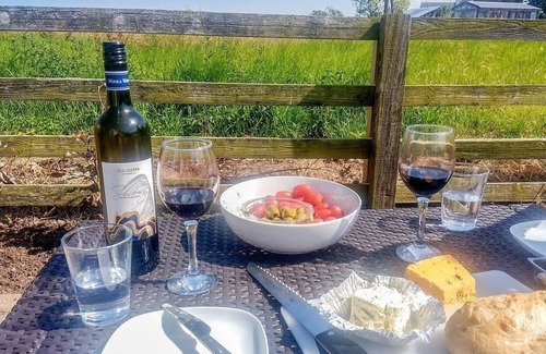 Berwick-upon-Tweed Cottage | 3 bedroom accommodation in Berwick Upon Tweed