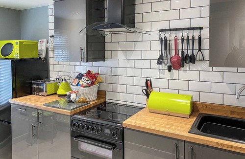 Thornton-Cleveleys Cottage | 3 bedroom accommodation in Thornton-Cleveleys, near Blackpool