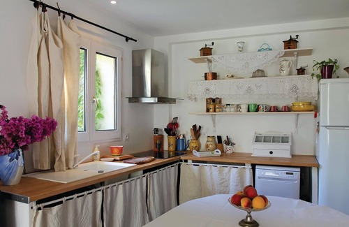 Marsillargues House | 3 bedroom accommodation in Marsillargues