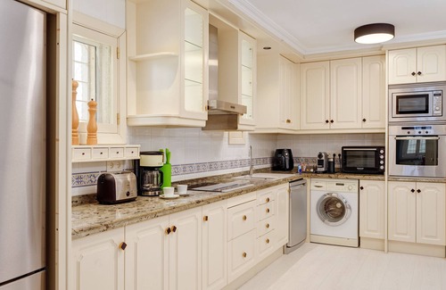 Villajoyosa Villa | 3 bedroom accommodation in Villajoyosa