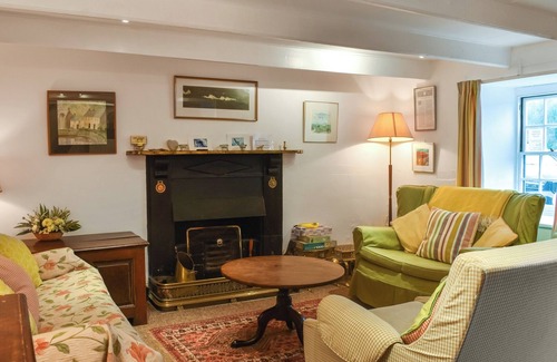 Fishguard Apartment | 3 bedroom accommodation in Lower Town