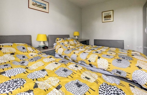 Isle of Lewis Cottage | 3 bedroom accommodation in Stornoway