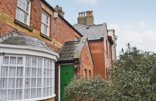 Fleetwood Cottage | 3 bedroom accommodation in Fleetwood