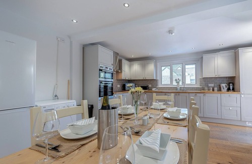 New Quay Cottage | 3 bedroom accommodation in New Quay
