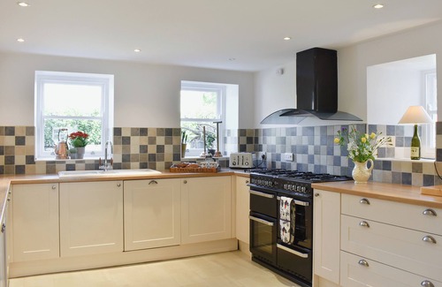Richmond Cottage | 3 bedroom accommodation in Richmond