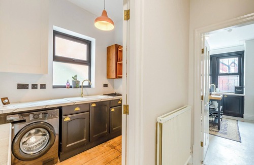 Lytham St. Anne's Cottage | 3 bedroom accommodation in St Annes