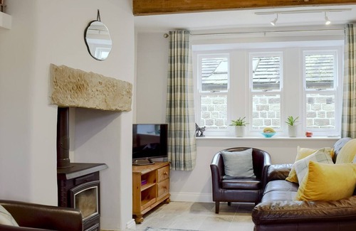 Eldwick Cottage | 3 bedroom accommodation in Eldwick, near Bingley