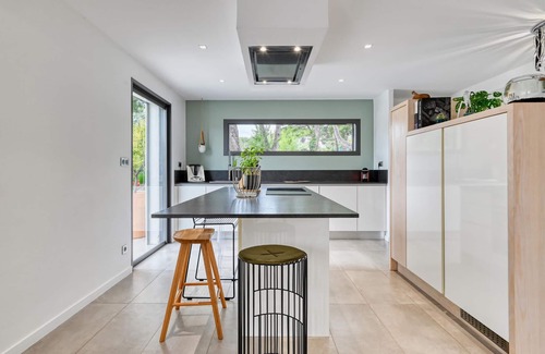 Allauch House | 3 bedroom accommodation in Allauch