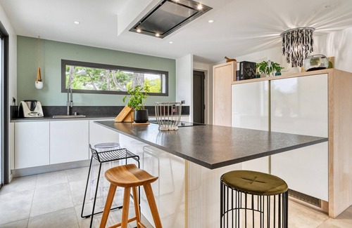 Allauch House | 3 bedroom accommodation in Allauch