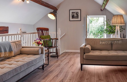 Llanbedr-y-cennin Cottage | 3 bedroom accommodation in Llanbedr-Y-Cennin, near Conwy