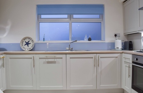 West Cliff Cottage | 3 bedroom accommodation in Whitby