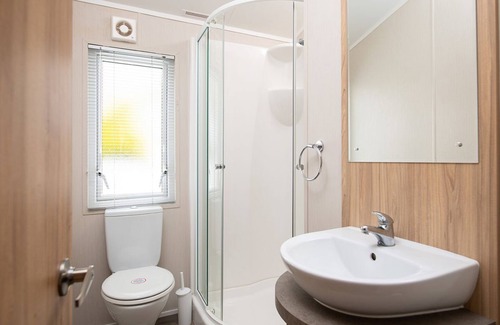 Rhyl Cabin | 3 bedroom accommodation in Rhyl