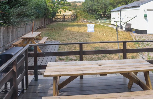 Angle Cottage | 3 bedroom accommodation in Angle
