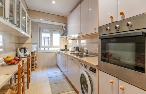Almeria Centro Apartment | 3 bedroom amazing apartment in Almeria