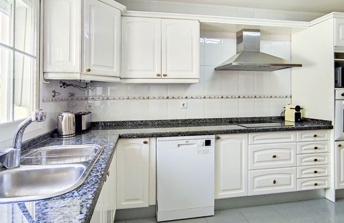 El Palo Apartment | 3 bedroom apartment in Málaga Sharing Co.