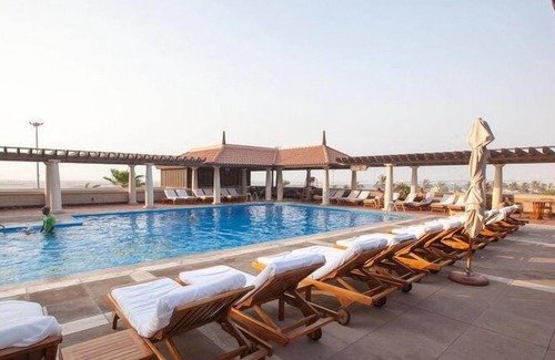 Old Dubai Apartment | 3 Bedroom Apartment Near To Rules Public Relations