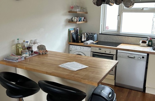 Kendal Apartment | 3-bedroom apartment, views of castle & river, central Kendal with parking & wifi