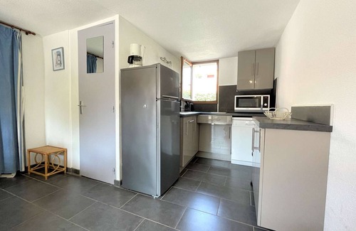Gruissan House | 3-Bedroom Beachfront House with Pool in Gruissan