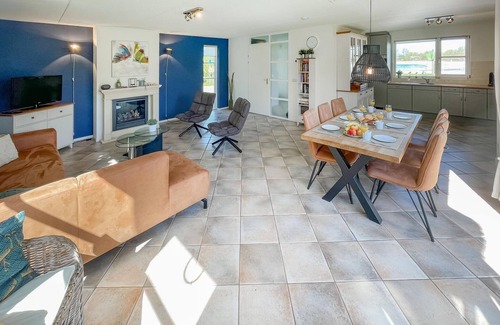 Makkum House | 3 bedroom beautiful home in Makkum