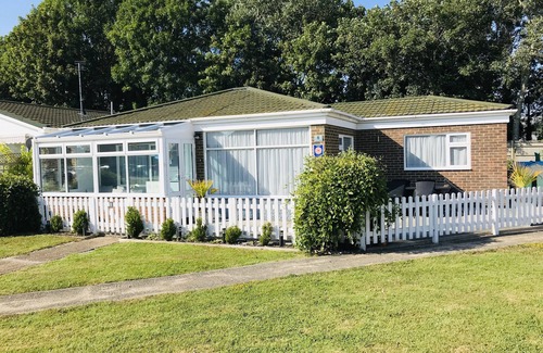 Eastbourne House | 3 Bedroom Bungalow In Eastbourne recently refurbished