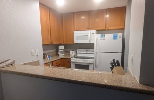 Anaheim Resort Resort | 3 bedroom condo minutes from Disneyland!