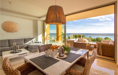 Villajoyosa Apartment | 3 Bedroom Cozy Apartment In Villajoyosa