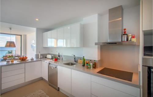 Villajoyosa Apartment | 3 Bedroom Cozy Apartment In Villajoyosa