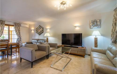 El Beal House | 3 Bedroom Cozy Home In Cartagena