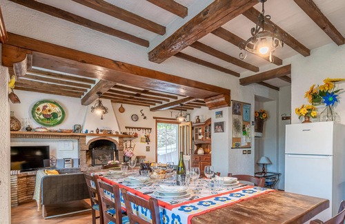 Stazzema House | 3 bedroom gorgeous home in Stazzema LU